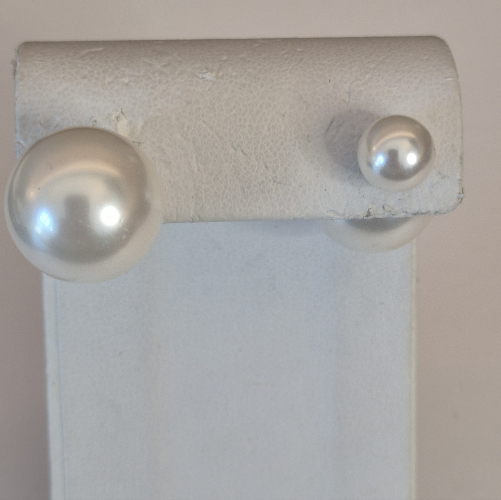 14k Reversible Pearl Earrings